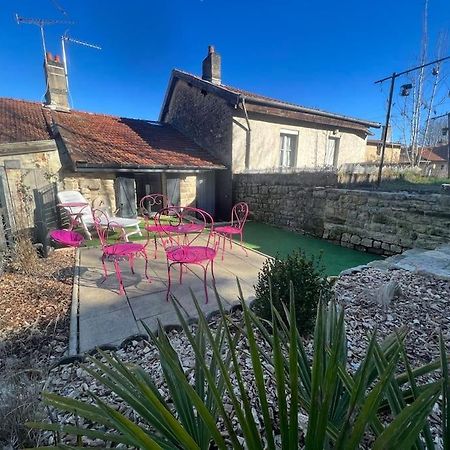 La P'Tite Maison Et Votre Terrasse Prive ! Joinville Bagian luar foto
